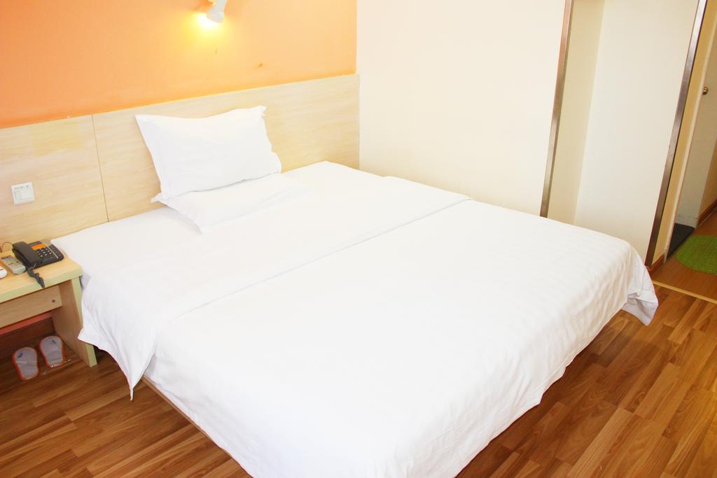 7Days Inn Chengdu Wuda Garden Cameră foto