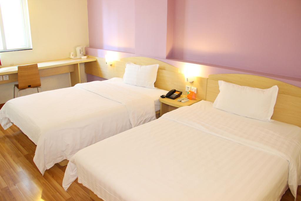 7Days Inn Chengdu Wuda Garden Cameră foto