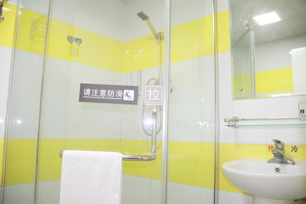 7Days Inn Chengdu Wuda Garden Cameră foto