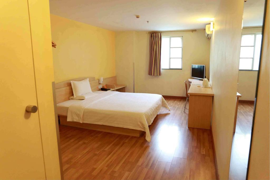 7Days Inn Chengdu Wuda Garden Cameră foto